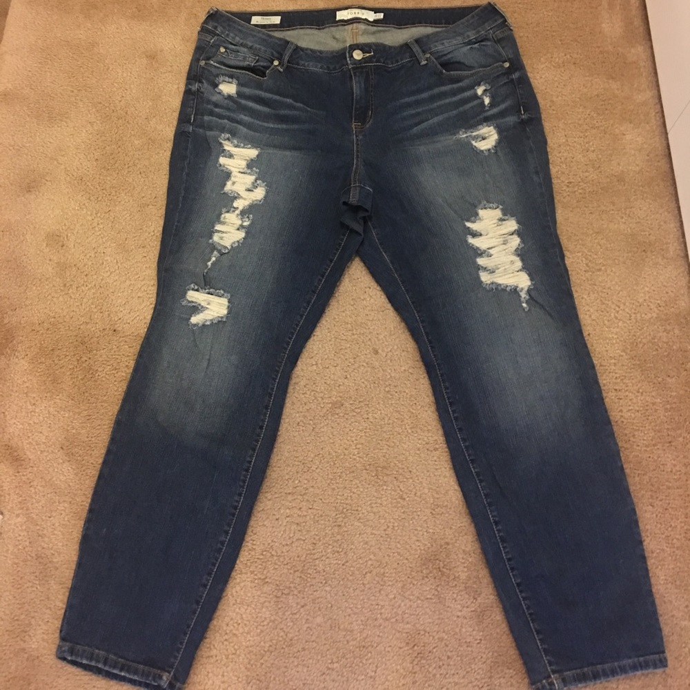 Torrid distressed skinny jeans