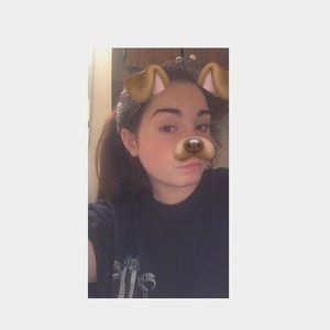 Meet your Posher, Tia