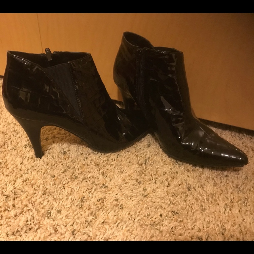 Patent leather croc look zip boot