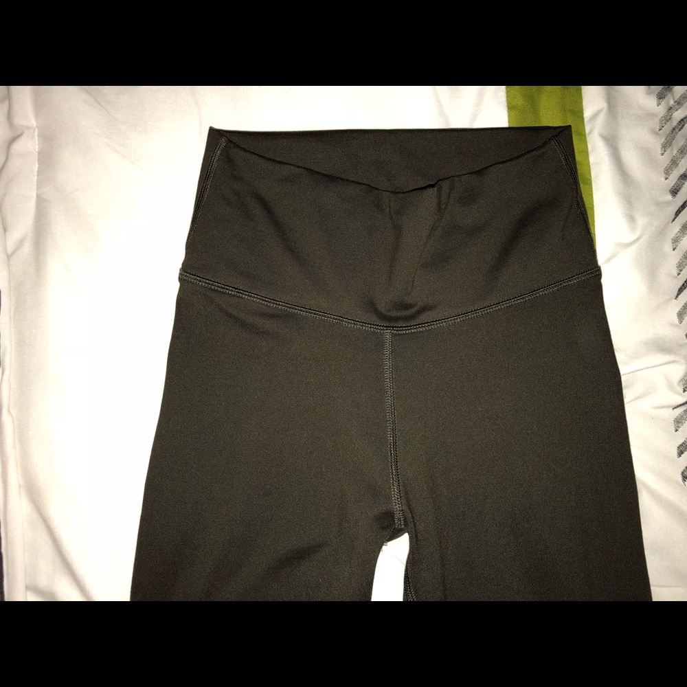 Size XS Fabletics Leggings Army Green