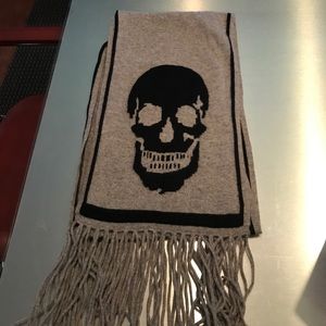 Skull Cashmere scarf