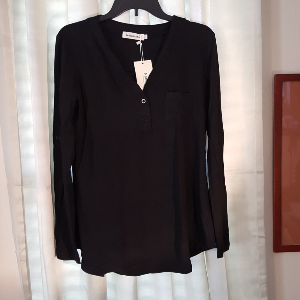 🦇Nandashe button up knit shirt