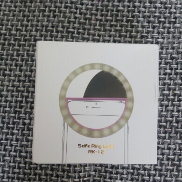 NEW Selfie Luminous Light - Picture 2 of 3