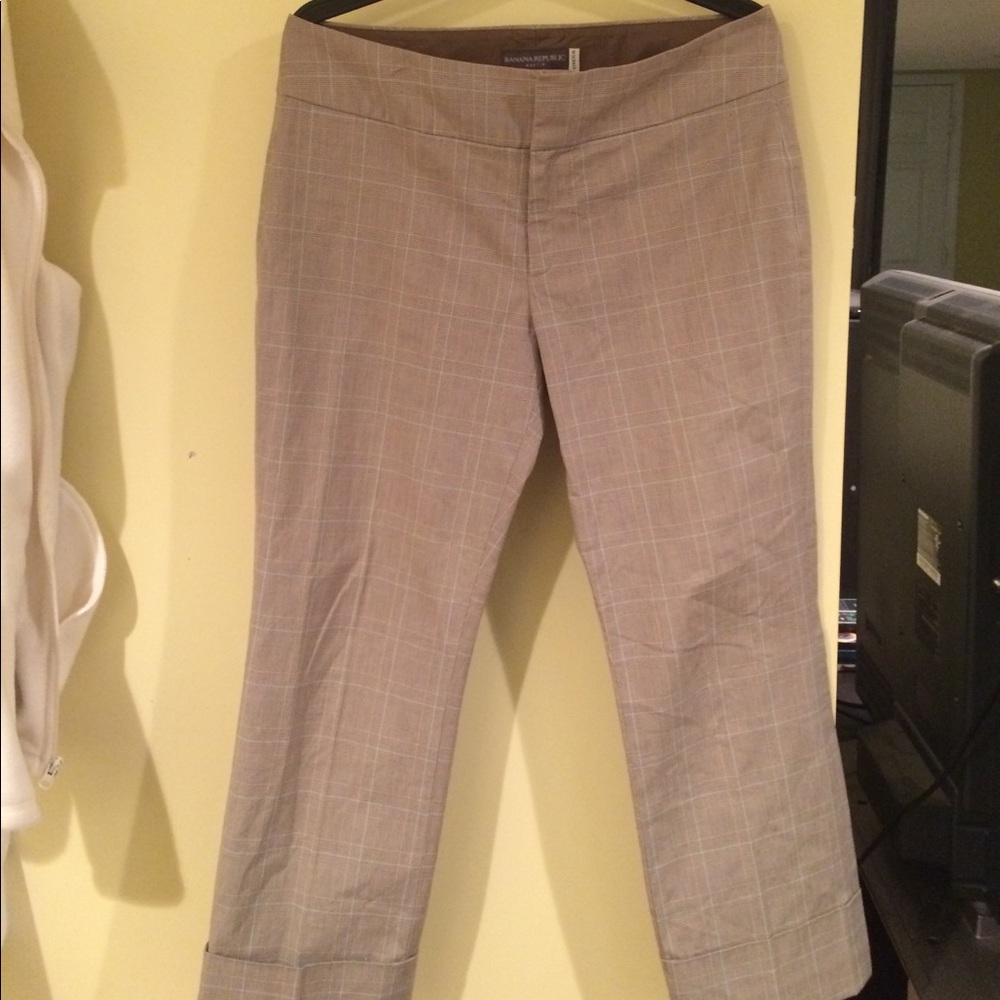 Ladies Banana Republic Casual Pants