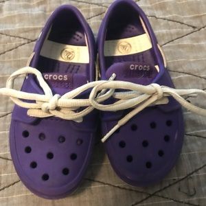 Crocs kids purple deck shoes