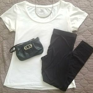 PACT Organic Cotton Scoop Neck Tee