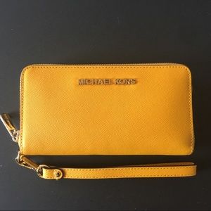 🚫sold🚫Michael Kors Yellow Wallet Clutch