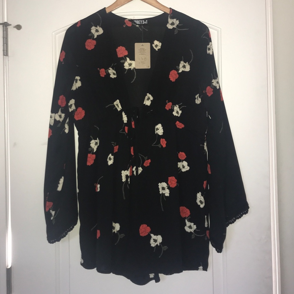 Audrey 3 + 1 floral romper