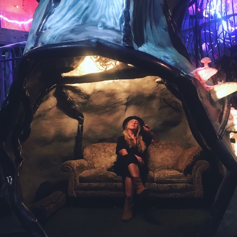 Meet your Posher, Paige