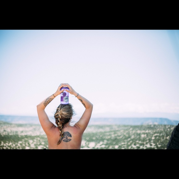 Meet your Posher, Paige - Picture 4 of 5