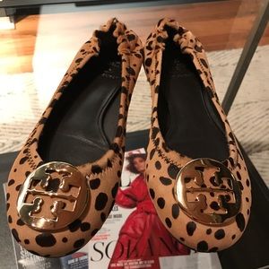 Tory Burch Cheetah Reva Flat size 8