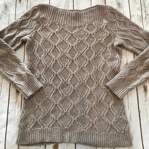 LOFT Sweaters - ⭐️Sale⭐️LOFT - Lovely Taupe Cozy Sweater, Med