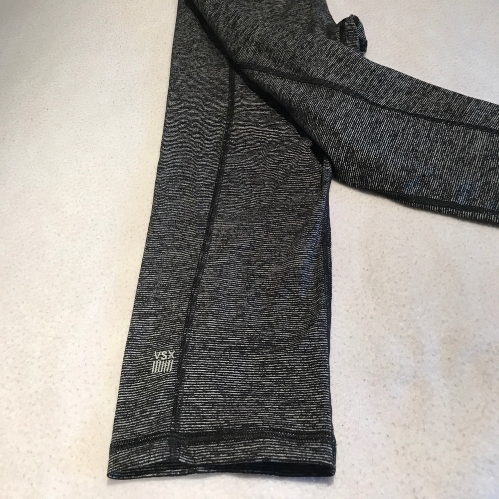 Victoria’s Secret Sport Capris