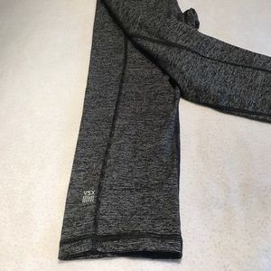 Victoria’s Secret Sport Capris