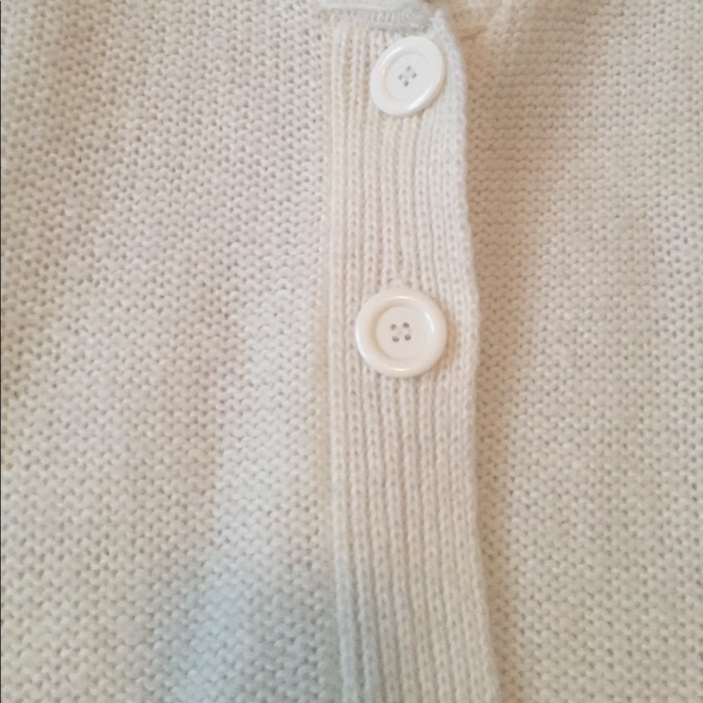 Long Cream Sweater - Picture 2 of 4