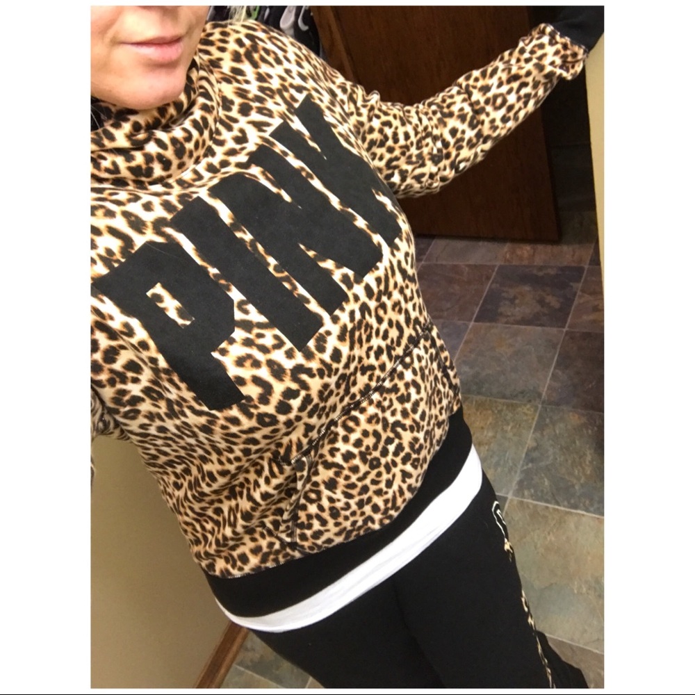 Size LARGE rare leopard cheetah cowl neck hoodie