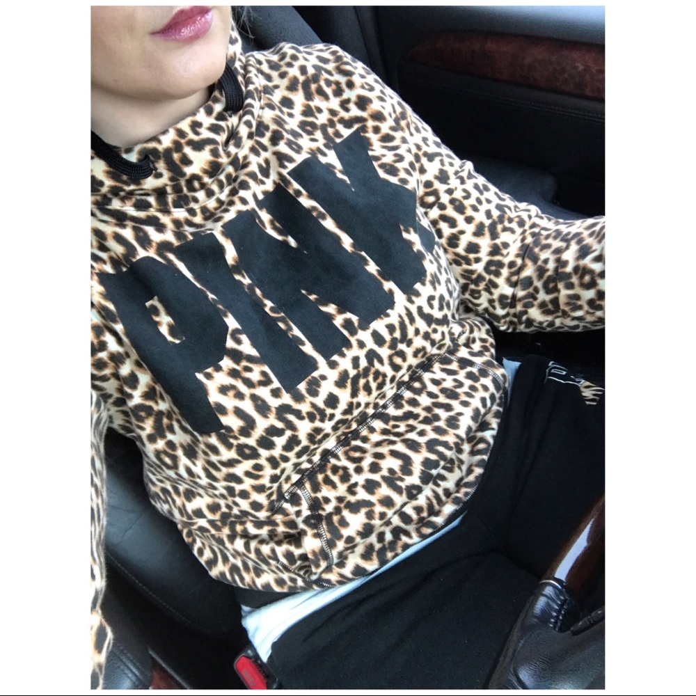 Size LARGE rare leopard cheetah cowl neck hoodie - Picture 4 of 5