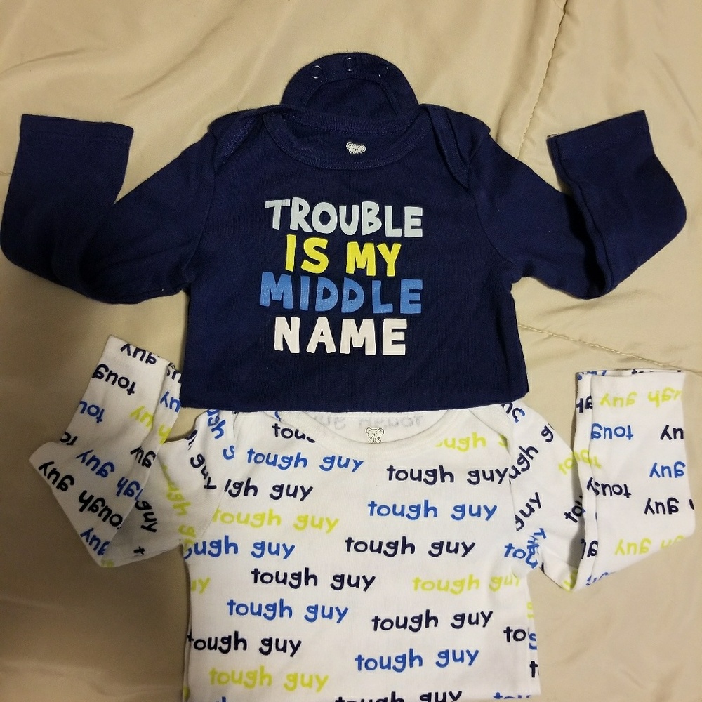 Bundle of 2 boy long sleeve onesies
