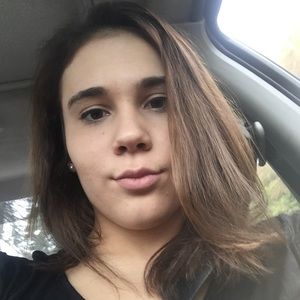 Meet your Posher, Marina