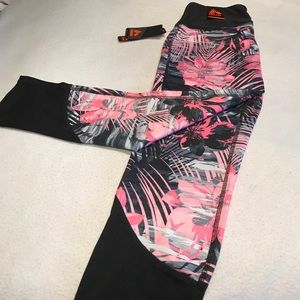 RBX Brand New Flower Print Capris!