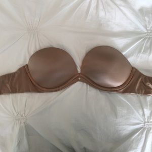 Victoria’s Secret Strapless bra, 34B, nude color