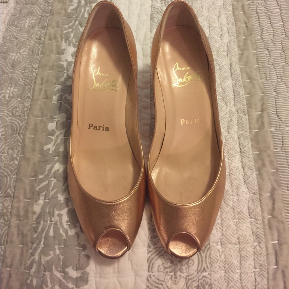 Authentic Christian Louboutin peep toe