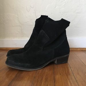 14th & Union suede booties