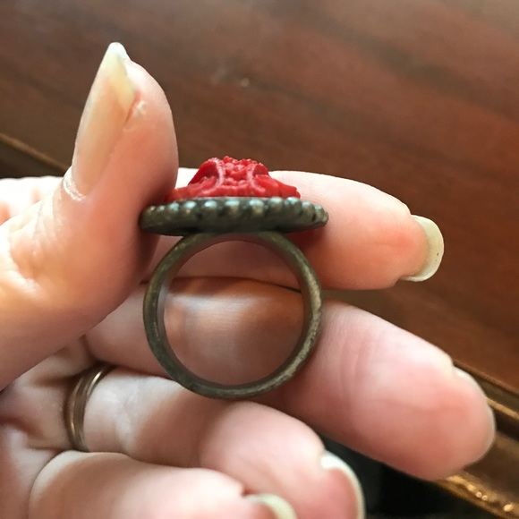 Brass rose ring - Picture 3 of 4