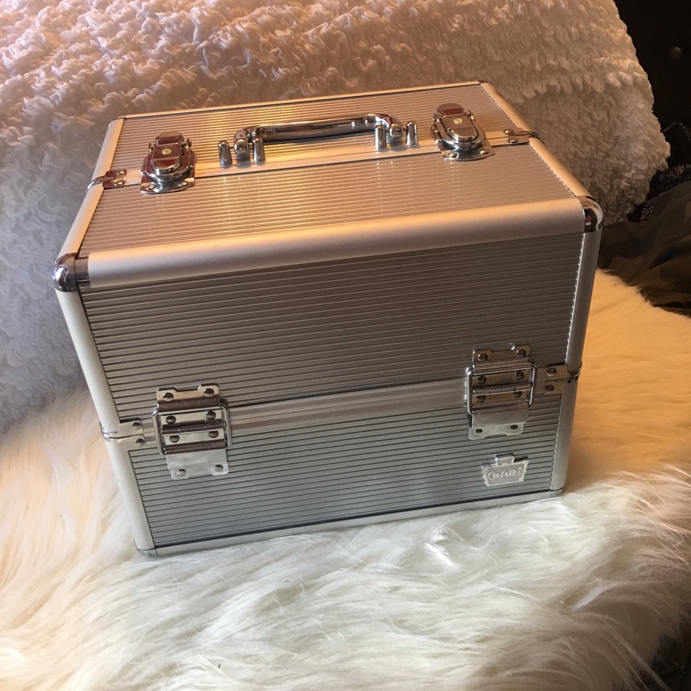 PROFESSIONAL MAKEUP ORGANIZER 💄