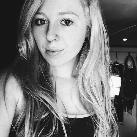 Meet your Posher, Alexandria - Picture 1 of 1