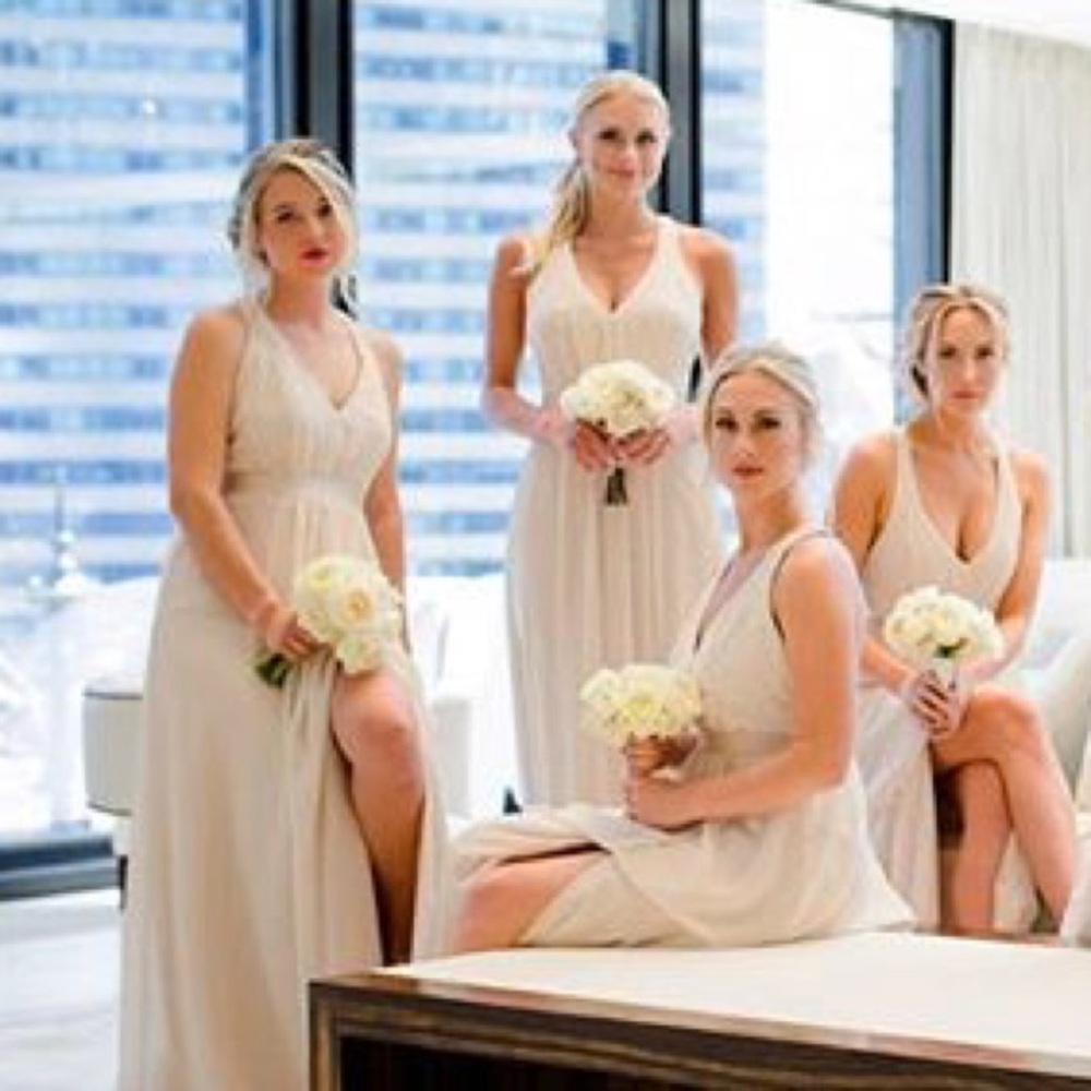 Vera Wang David’s Bridal Bridesmaid Champagne