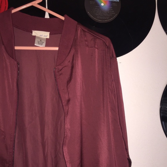 WINE RED ZIP UP SWEATER! - Picture 1 of 3