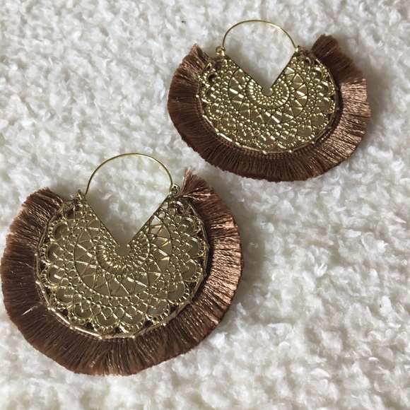 ‘Kendra’ filigree tassel statement earrings - Picture 4 of 8