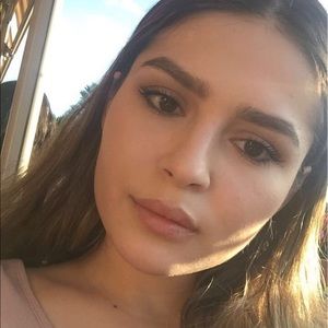 Meet your Posher, Toba