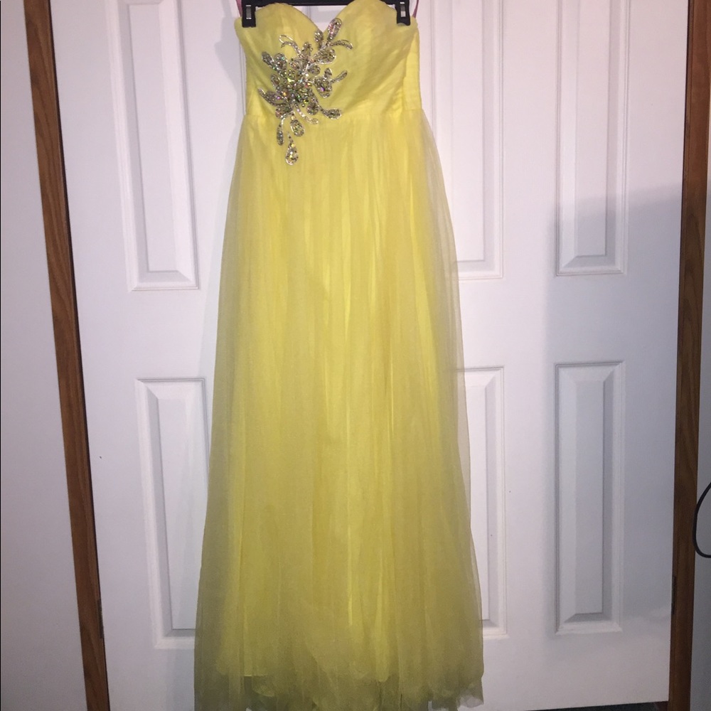 Dress for prom or special occasion
