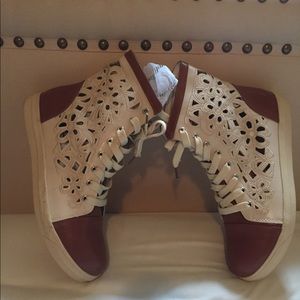 Henry Ferrera Embroidered Sneakers