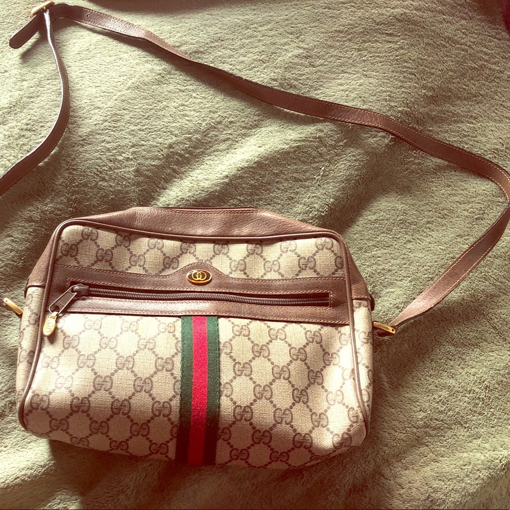 Gucci purse