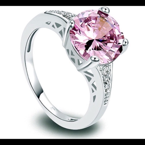 Jewelry - Pink Topaz SS Ring Size 8