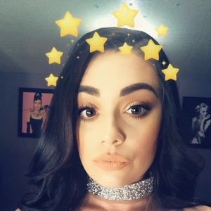 Meet your Posher, Maria