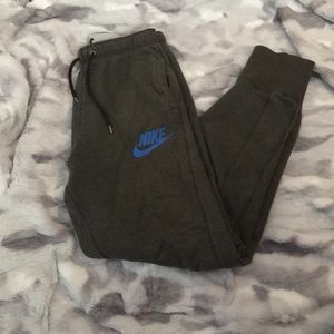 Olive green Nike jogger sweats