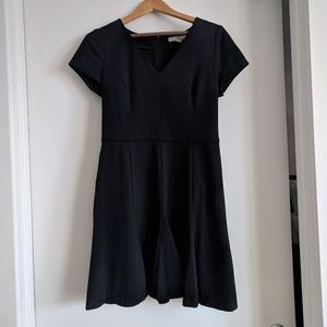 Banana Republic black dress womens US size 6