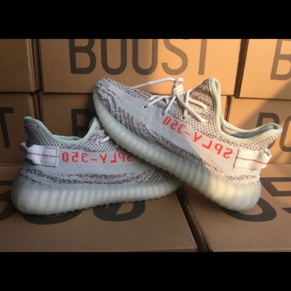 Blue Tint Yeezy Boost 350 B37571. UA
