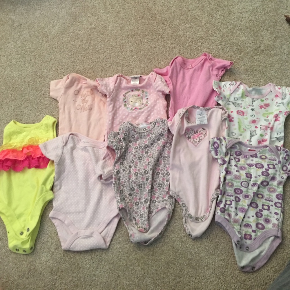 LARGE set of onesies