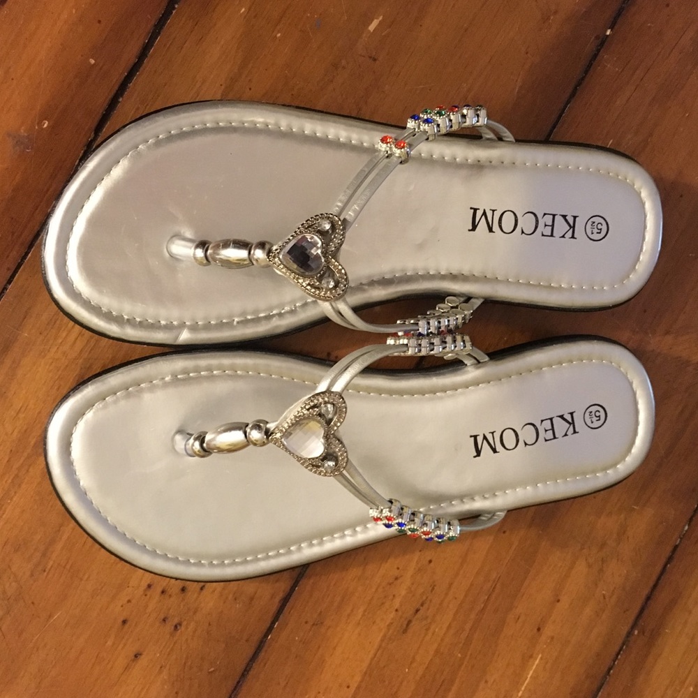 Kecom sandal