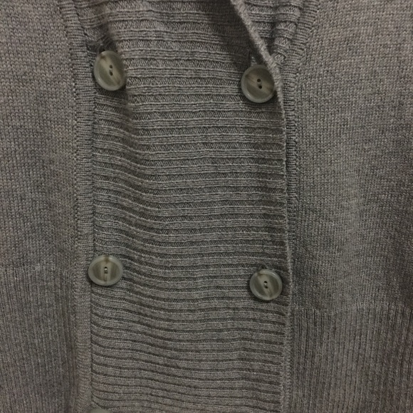 Gray Patagonia Sweater with buttons & hood. - Picture 2 of 4