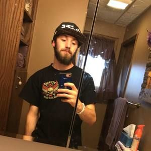 Meet your Posher, Troy