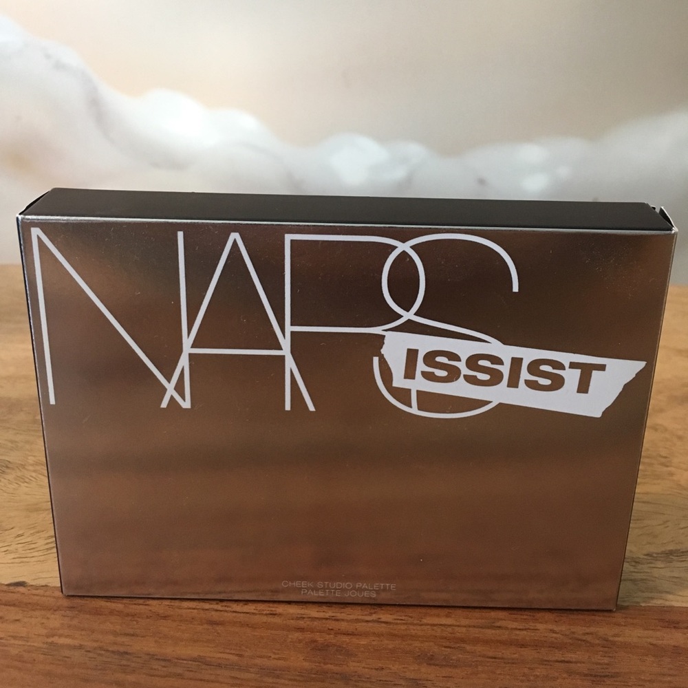 NARS cheek studio palette