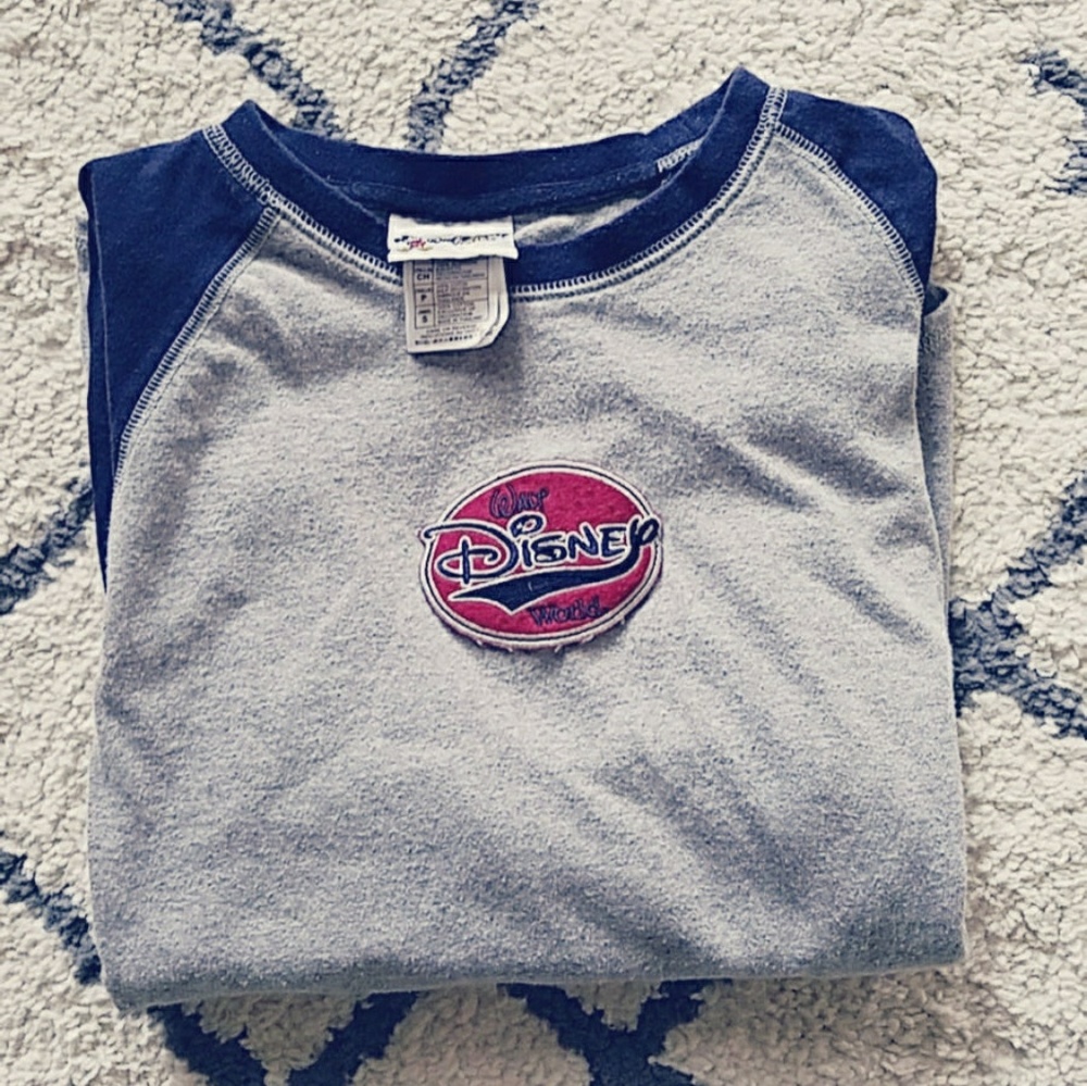 vintage Disney world tee