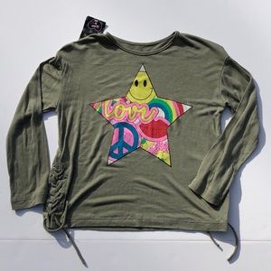 NWT Flowers By Zoe Top with star ans side tie