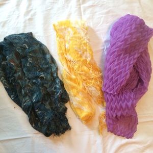 MOVING SALE bundle of 3 scarves